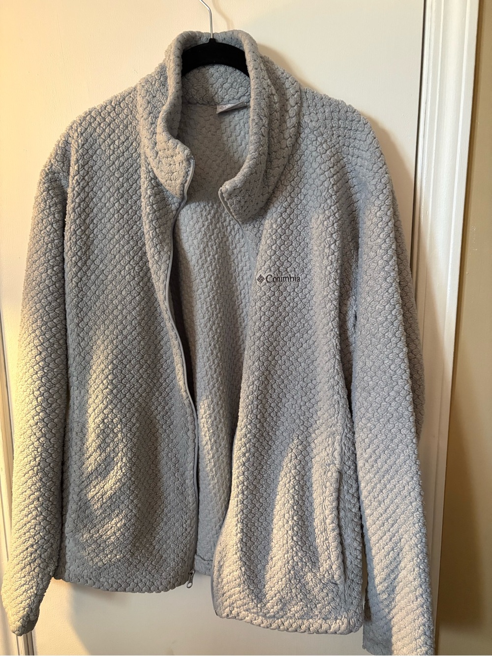 Columbia Light Gray Textured Fleece Jacket